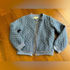 Peek cotton quilted denim like jacket with heart print. Size 6-7Y